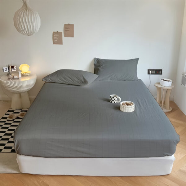 TerreNue's Grounding King Size Bedsheet with Pillow Covers - Image 2