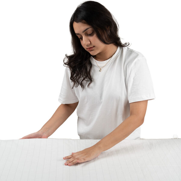 TerreNue's King Size Bedsheet & Earthing Mat Combo with Pillow Cover & Tester - Image 3